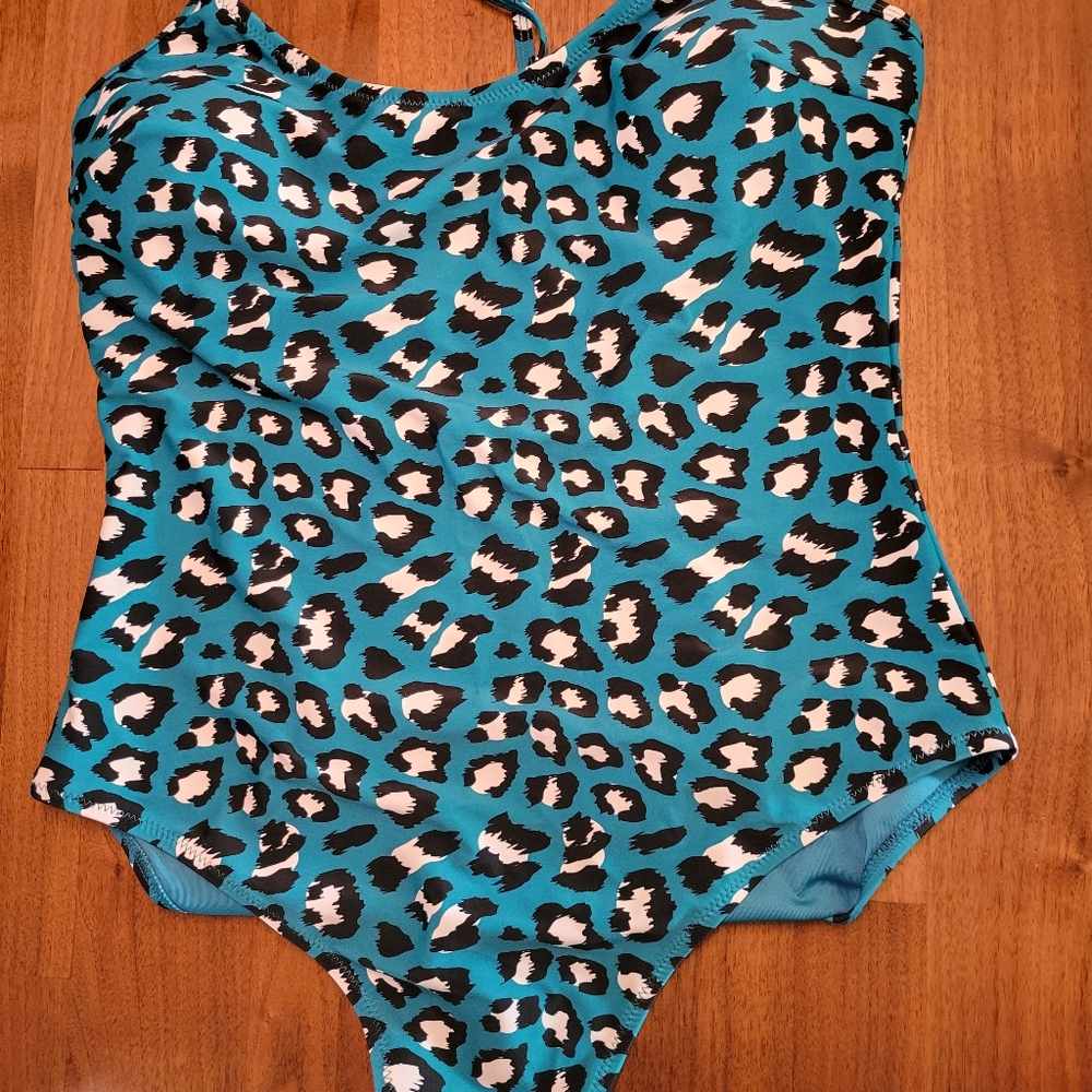 Cupshe size XXL Women's swimsuit